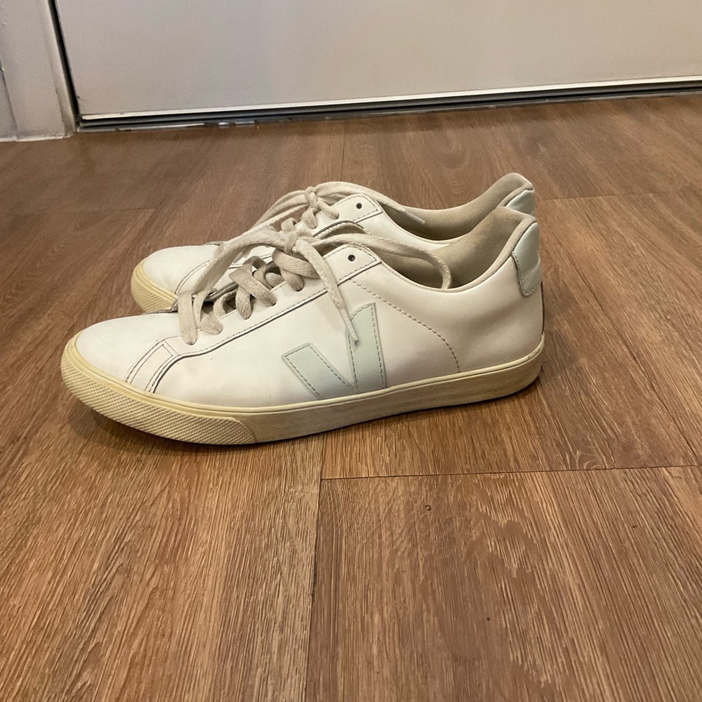 Veja Off-White Sneakers with light blue logos, size 8.